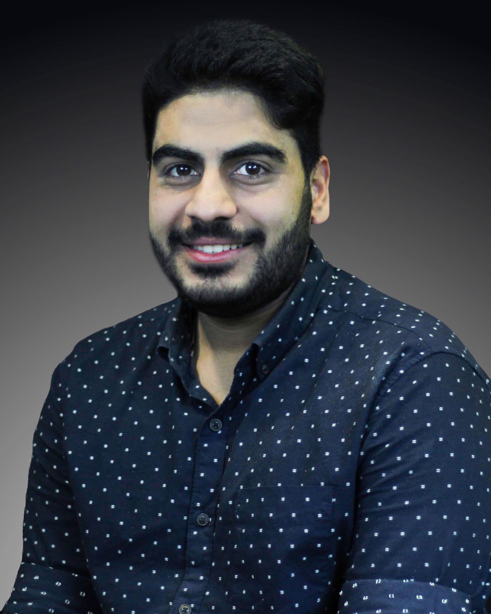 Divyang Arora Profile Pic